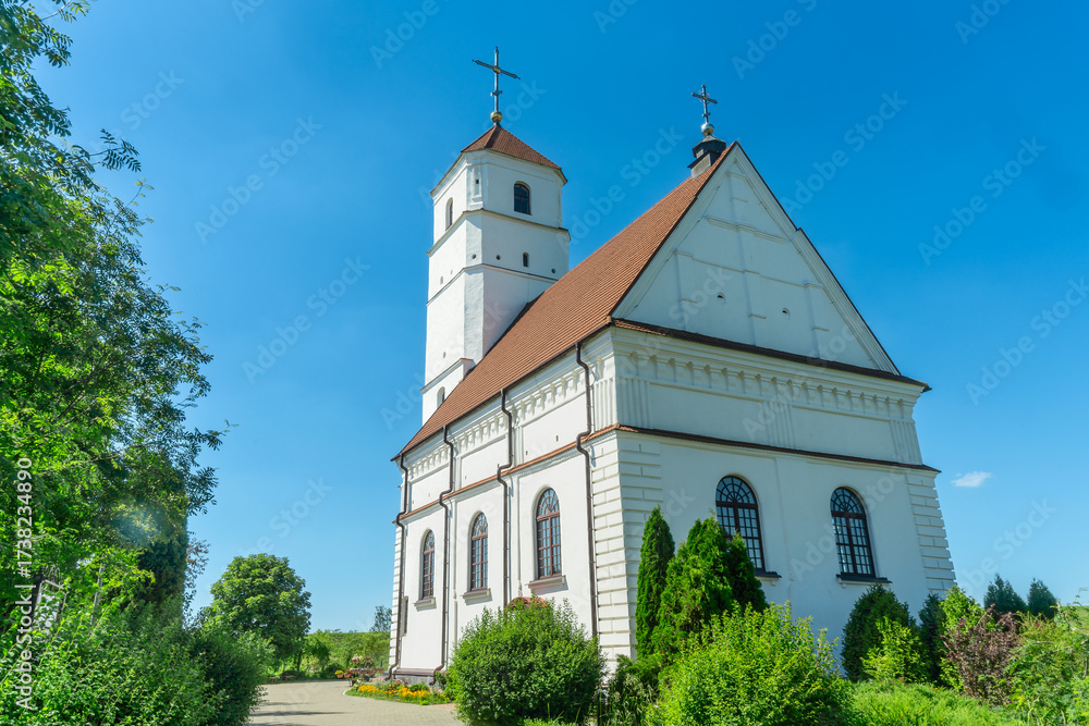 Naklejka premium Transfiguration Cathedral a church in Zaslavl, Belarus. Architectural marvel Transfiguration Cathedral originally a Calvinist church in Belarus. Grand cathedral in Belarusian architectural heritage.