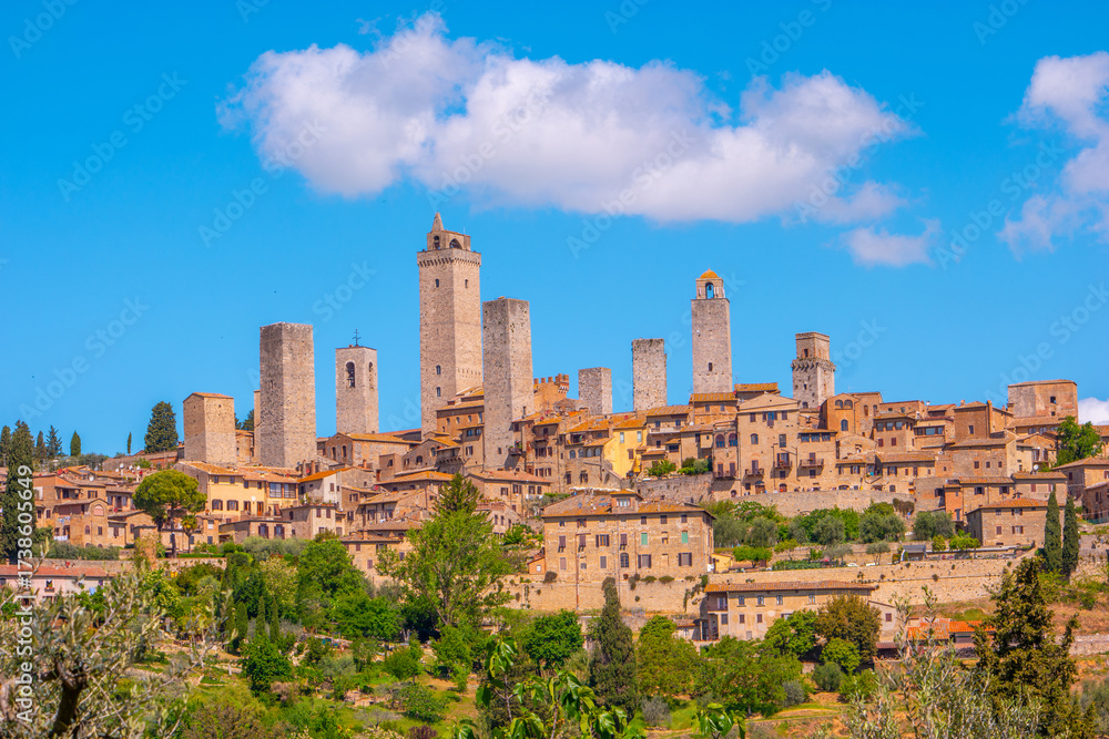 Naklejka premium San Gimignano, province of Siena. Tuscany, Italy.