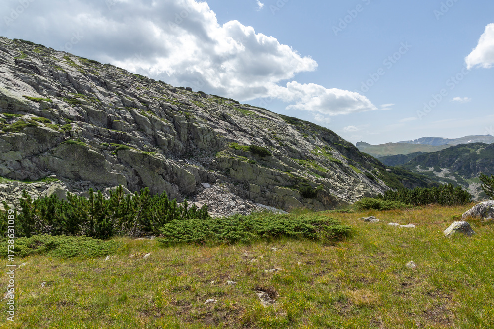 Obraz premium Rila Mountain near The Scary lake, Bulgaria