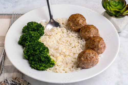 rice with  meatballs