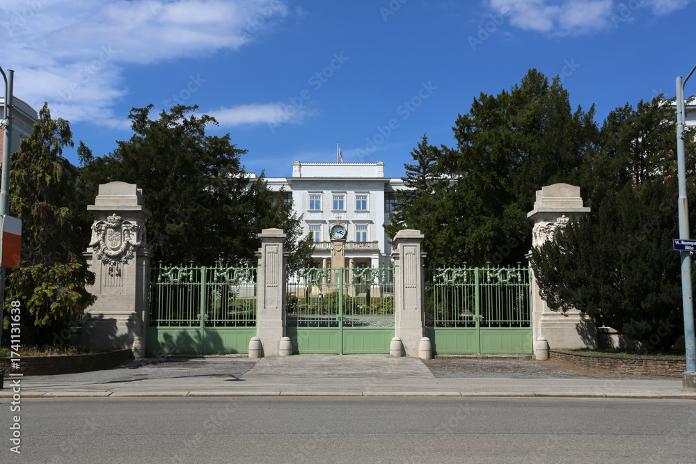 Obraz premium Entrée de l'Hôpital psychiatrique Otto Wagner à Vienne en Autriche