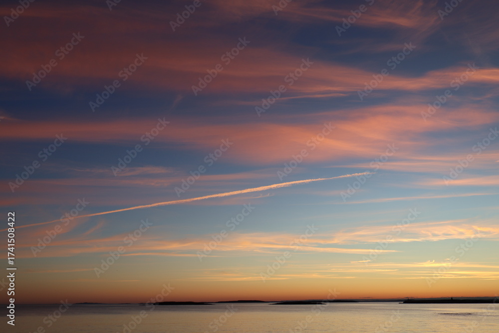 Obraz premium sunset over the sea