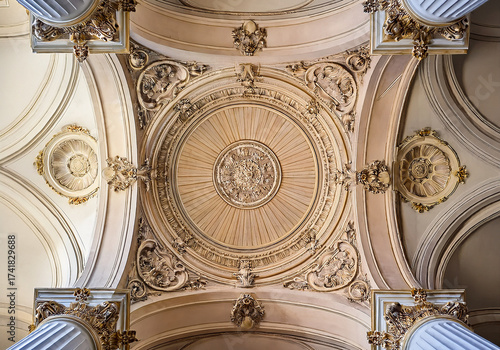 Beautiful Ornate Dome Ceiling
