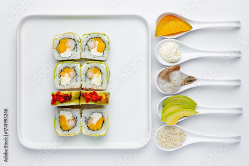Sushi roll with shrimp, mango and cream cheese