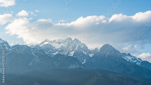 Wallpaper Mural Jade Dragon Snow Mountain Lijiang Yunnan China Magnificent Peaks Time Lapse View Torontodigital.ca