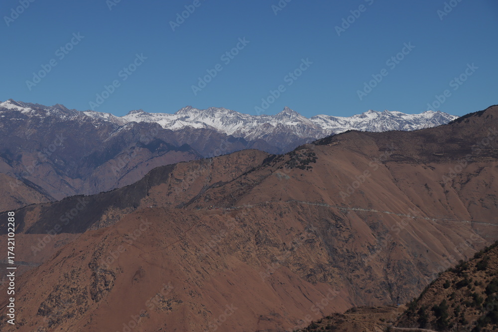 Naklejka premium snow covered mountains