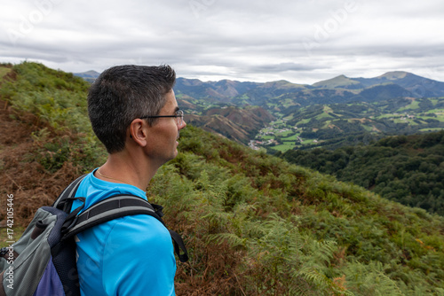 Randonnée dans la VALLÉE DES ALDUDES, Pays Basque