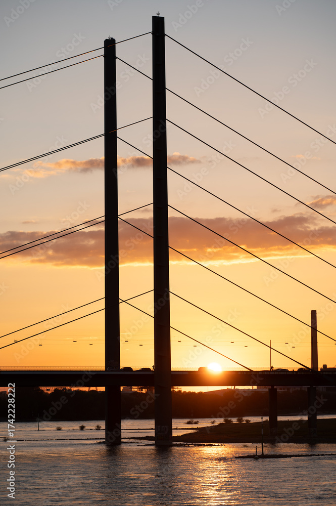 Fototapeta premium sunset in the city