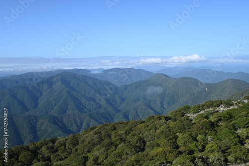 Obraz na plátně Climbing Mt. Ibuki, Shiga, Japan