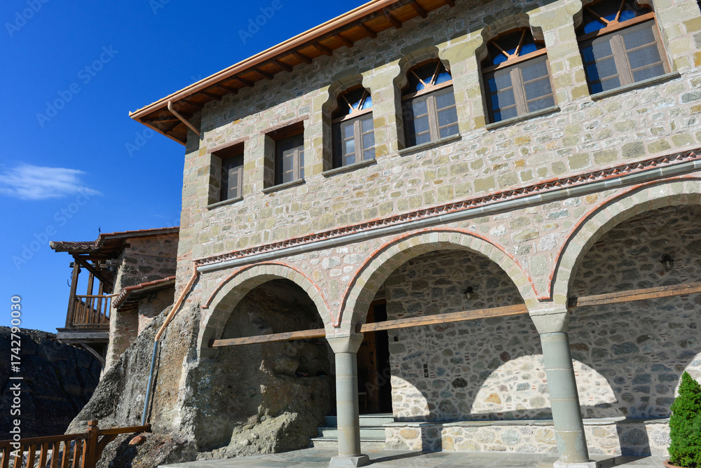 Fototapeta premium Kloster Agía Triáda (Heilige Dreifaltigkeit) in Meterora, Thessalien- Griechenland