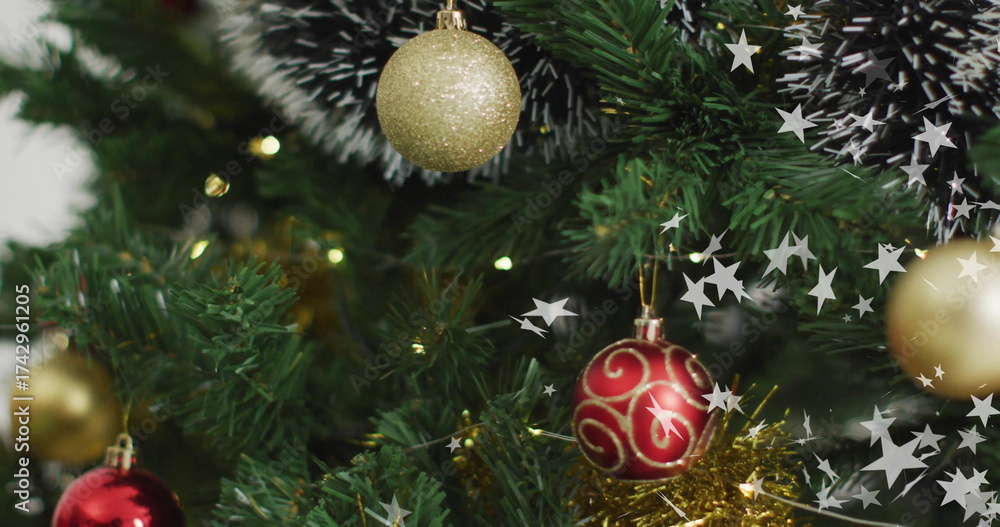 Fototapeta premium Christmas tree with ornaments and twinkling stars image