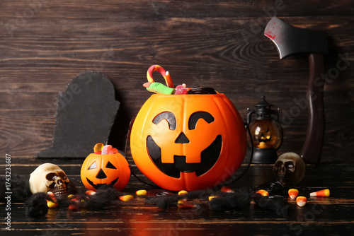 Decorative pumpkins with di...