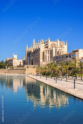 View at the famous Cathedral in Palma with water reflections