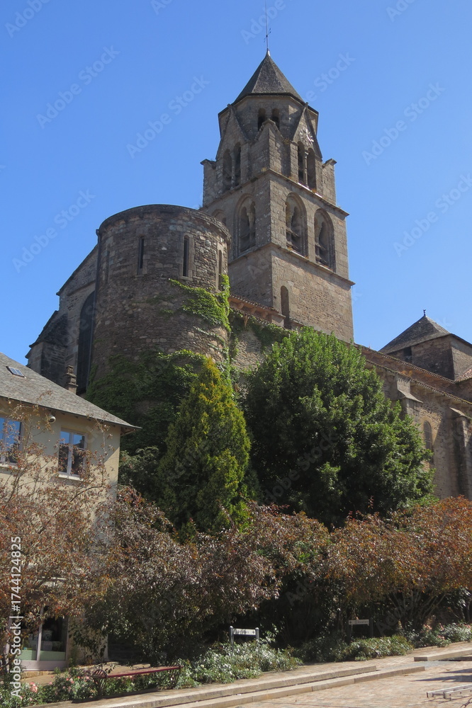 Fototapeta premium Uzerche, perle du Limousin, Nouvelle Aquitaine