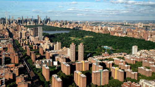 Fényképezés To Drone in New York