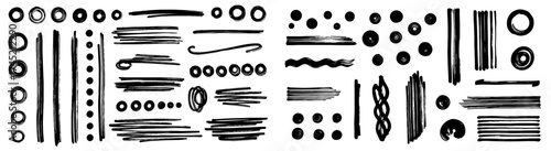 Hand-Drawn Doodles Set: A whimsical collection of hand-drawn doodles, arrows, and lines for creative projects, invitations, and modern design. Sketchy accents for branding, artwork, templates, decorat