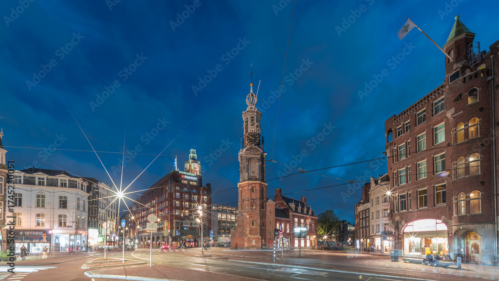 Obraz premium Munttoren tower and flowers market. Panoramic day to night timelapse hyperlapse of Amsterdam city center. Netherlands