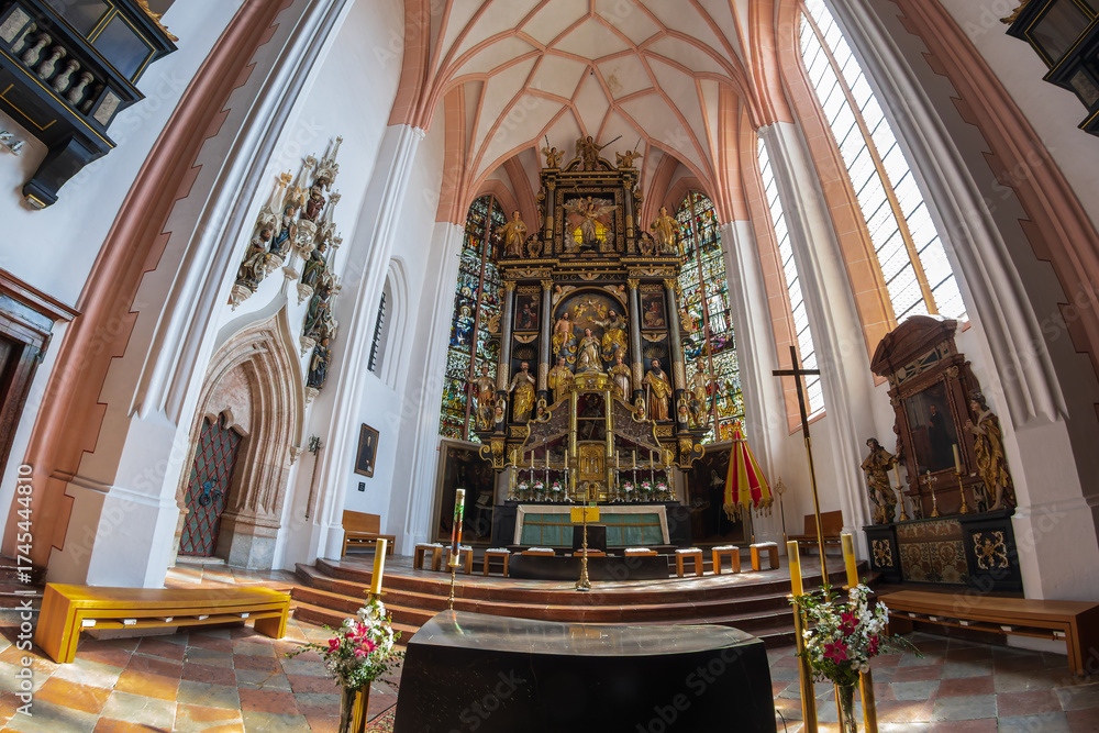 Obraz premium Interior of the Cathedral officially known as the Basilica of Saint Michael-Basilika St. Michael. Architectural style Baroque with early Gothic influences.Founded in 748, Mondsee, Austria