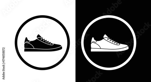 Running Shoe Icon – Sports Footwear Sneaker Symbol