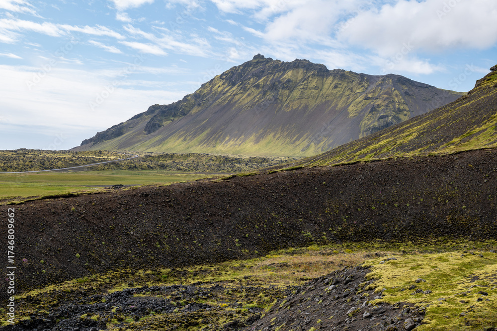 Obraz premium mountains and landscape in Iceland