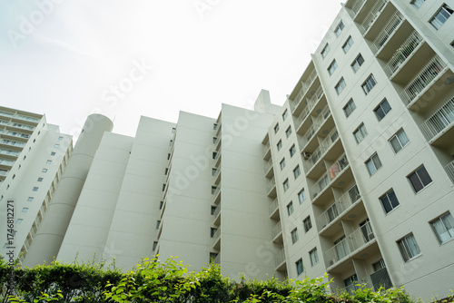古い高層集合住宅　2025年5月15日撮影