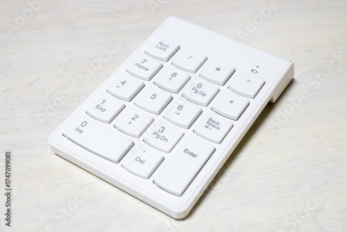 ワイヤレステンキー