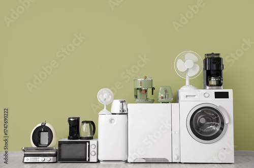 Different household applian...