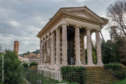 Canvas Print Temple of Portunus in Rome