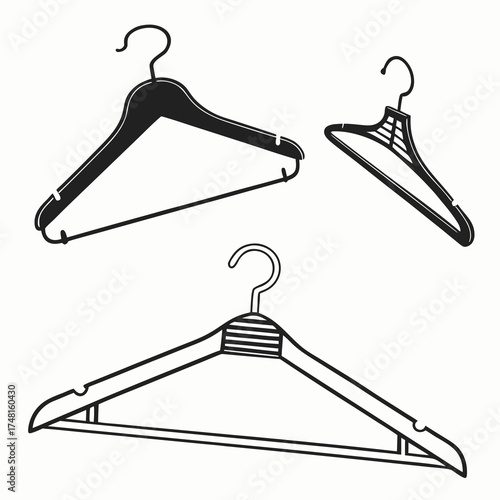 clothes hangers set