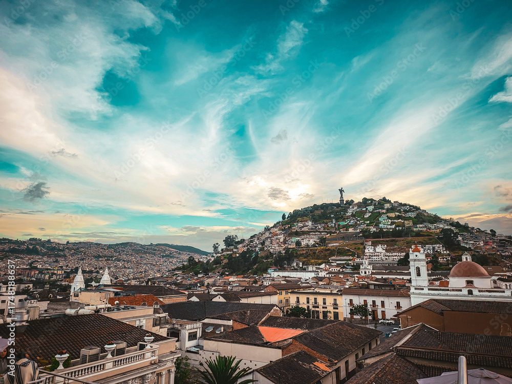 Fototapeta premium El Panecillo in the city of Quito, Ecuador