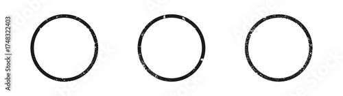 Set of grunge borders in circle form