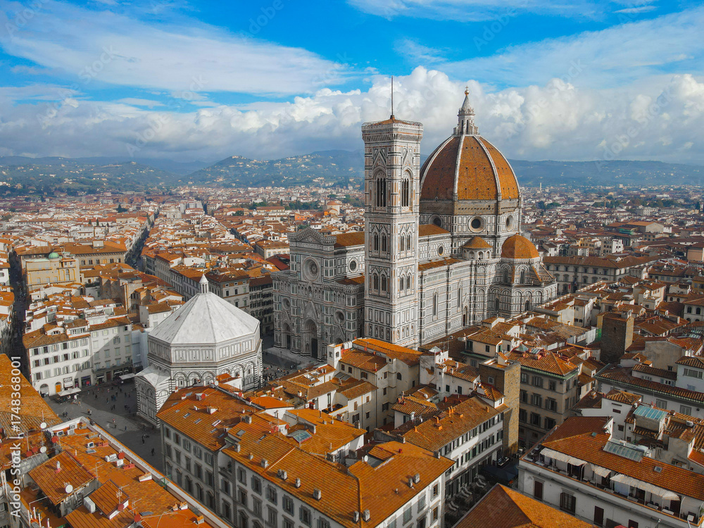 Fototapeta premium Florence, Italy. Aerial view of the beautiful Italian city