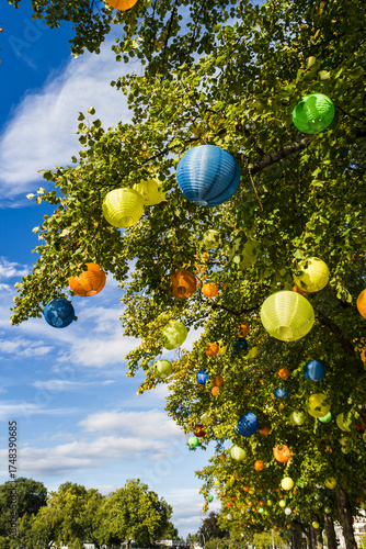 Paper ballons on a tree 
