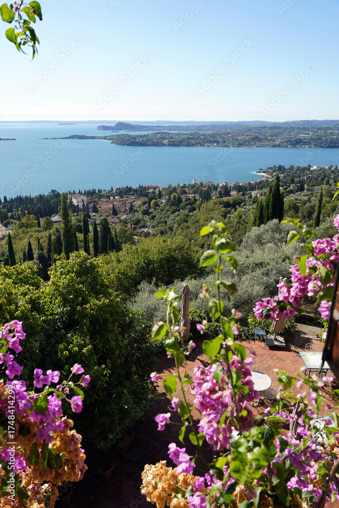 Fototapeta premium view from Gardone at the lake of Garda