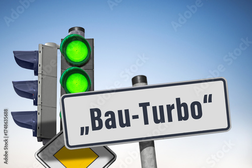 Vorfahrtszeichen und Signal auf Grün für den „Bau-Turbo“