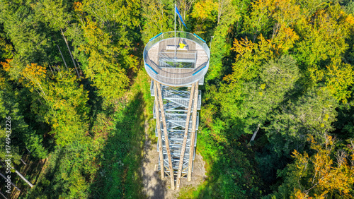 Orenkopfturm bei Haslach im Schwarzwald, Deutschland, Oktober 2025, Luftaufnahme