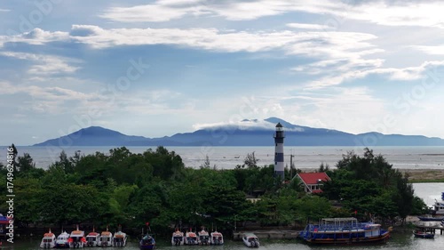 Hoi An Harbor pan from right to left