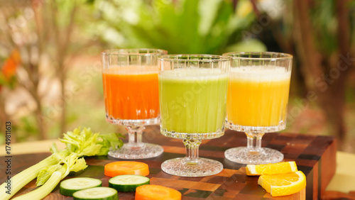 juice and fruits