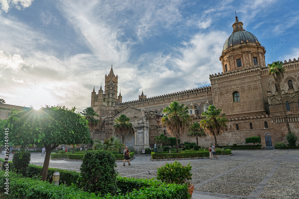 Fototapeta premium Palermo, the historic Sicilian capital city, featuring the monumental city gate, Palermo Cathedral, ornate baroque architecture, and charming narrow streets filled with history, Sicily, Italy