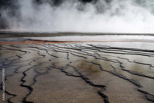 thermal pool in yellowstone national park