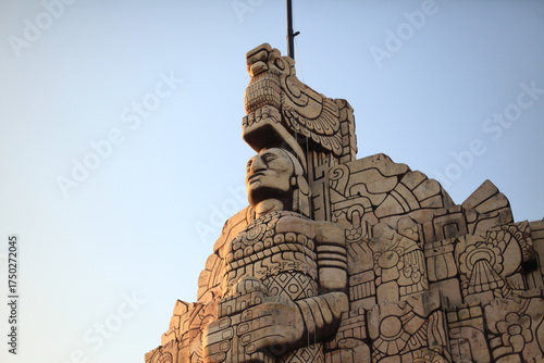 Tableau sur toile Monumento a la patria mujer