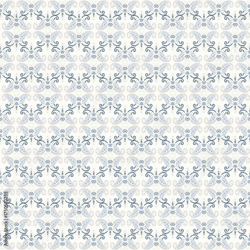 Cream Ornate Damask Paisley Motifs
