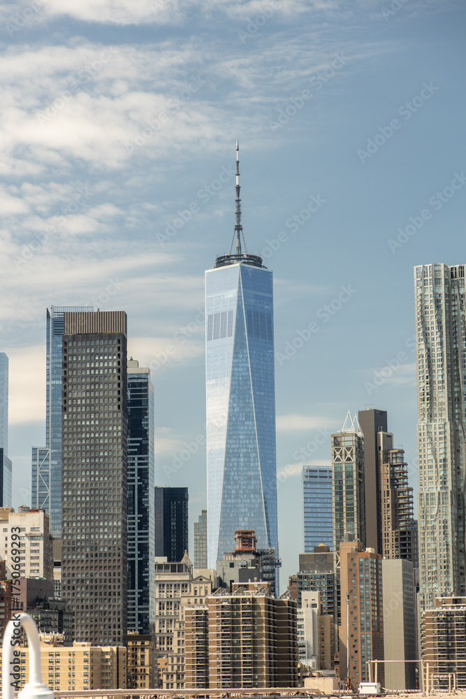 Fototapeta premium View of Manhattan from Brooklyn bridge, New York city, USA.