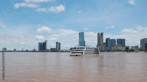 A 4K shot of the Mekong River from a boat (Cambodia)