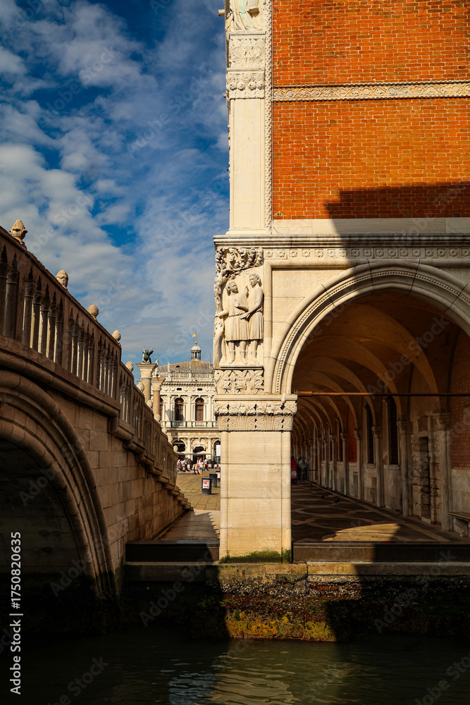 Fototapeta premium Venice Italy architecture