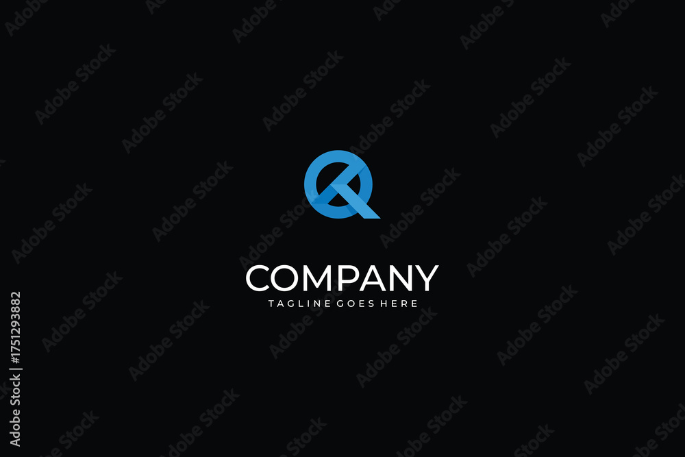 Fototapeta premium Abstract Geometric Interlocking O and R Letter Vector Logo in Bright Blue for Modern Corporate Branding, Technology Startup Identity, and Digital Business Icon.