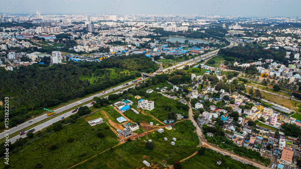 Fototapeta premium Ariel Shot of beautiful Bangalore City in India 