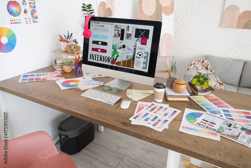 Interior designer's workpla...
