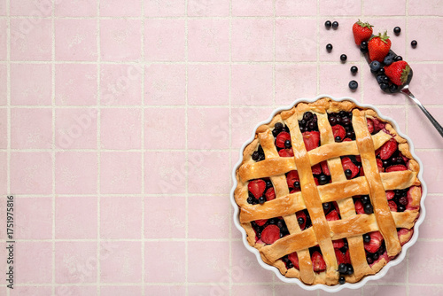 Baking dish with tasty berr...