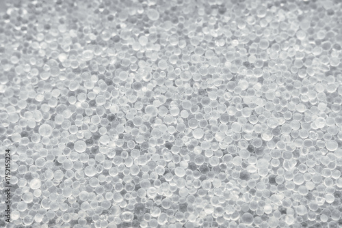 Fotografía Closeup photo of silica gel beads, selective focus.